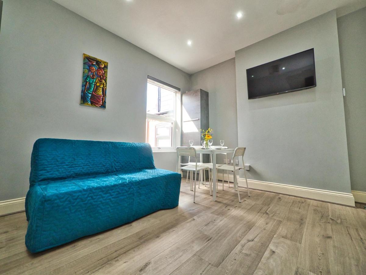 Stunning Property Fully Refurbished Birmingham Bagian luar foto