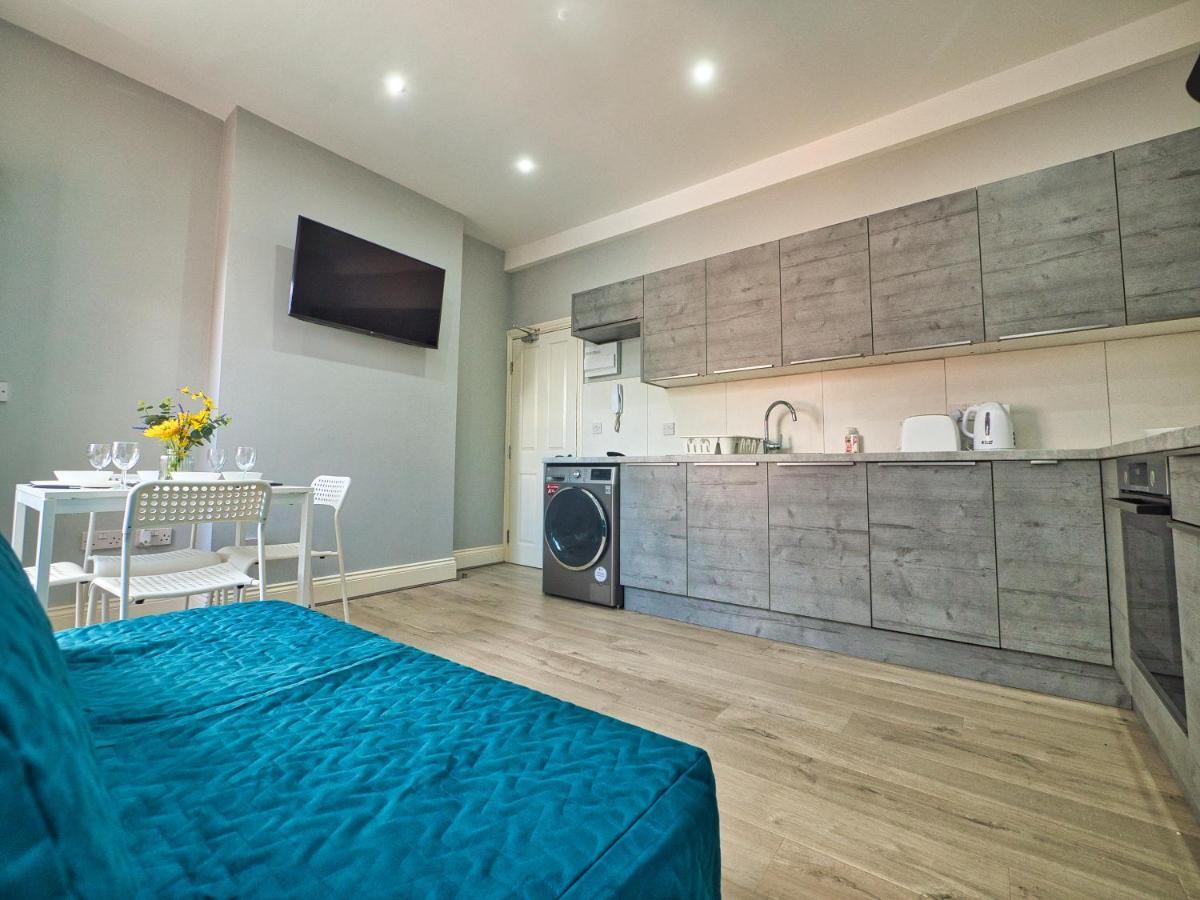Stunning Property Fully Refurbished Birmingham Bagian luar foto